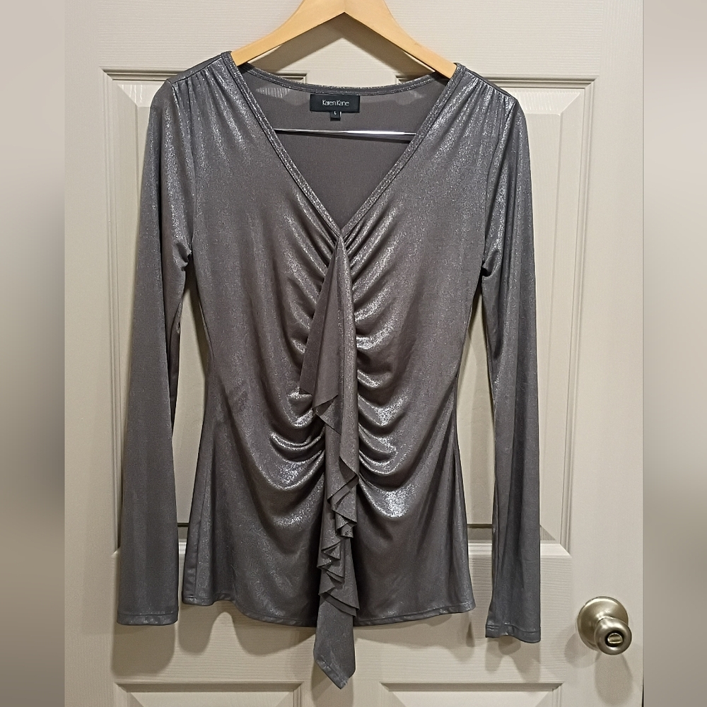 NWOT Karen Kane Shimmer Shining Metallic Ruffle Gunmetal Top Women Size L